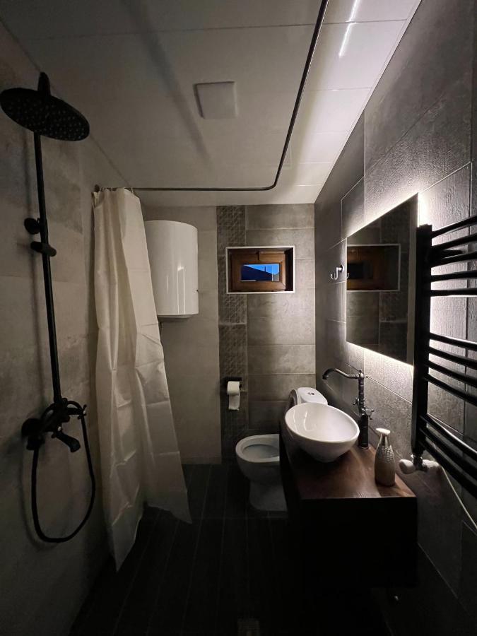 Hotel Eden Mestia Exteriör bild